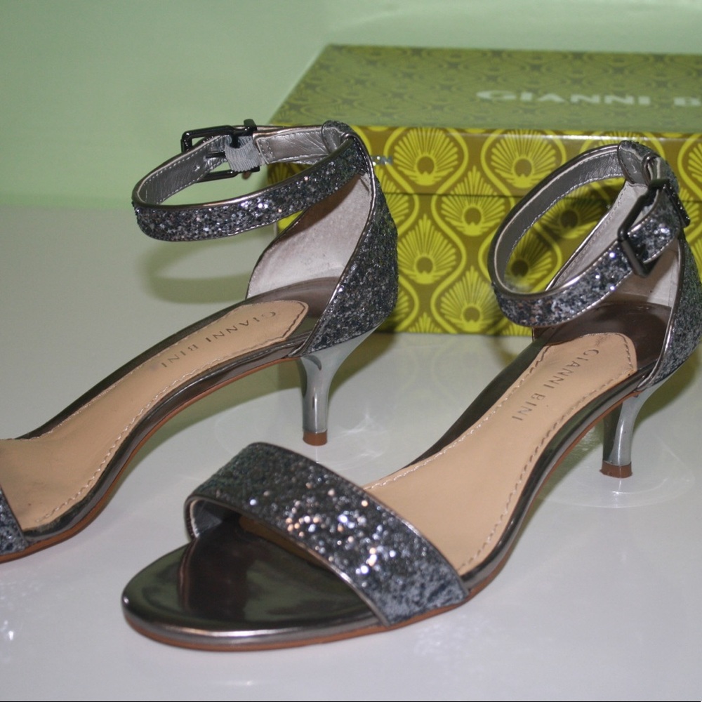 Gianni Bini silver heels